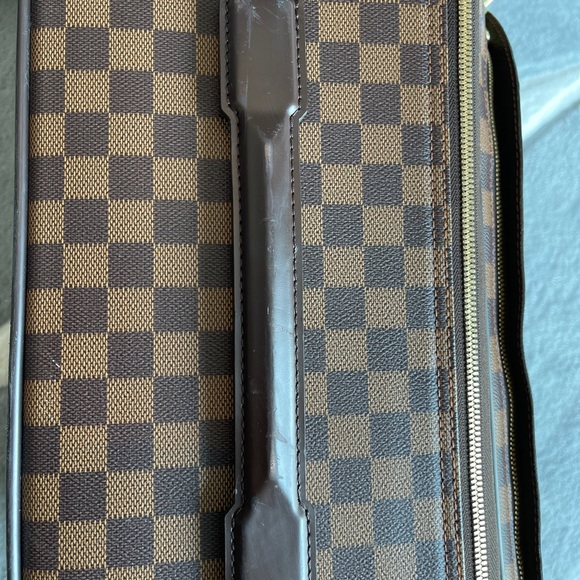 Louis Vuitton Carry On Pegase 55 Suitcase Damier - Picture 10 of 15